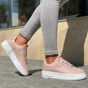 nike air force 1 pixel